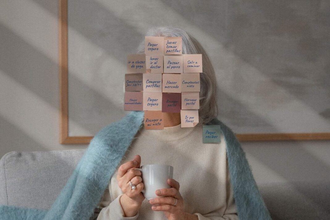 Kendine Yardım Çılgınlığı- Psikolojik İyilik Hâline Zarar Veren Popüler Tavsiyeler