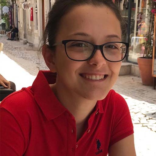 Esma Özden